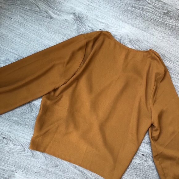 Gentle Fawn Blouse - Picture 9 of 9